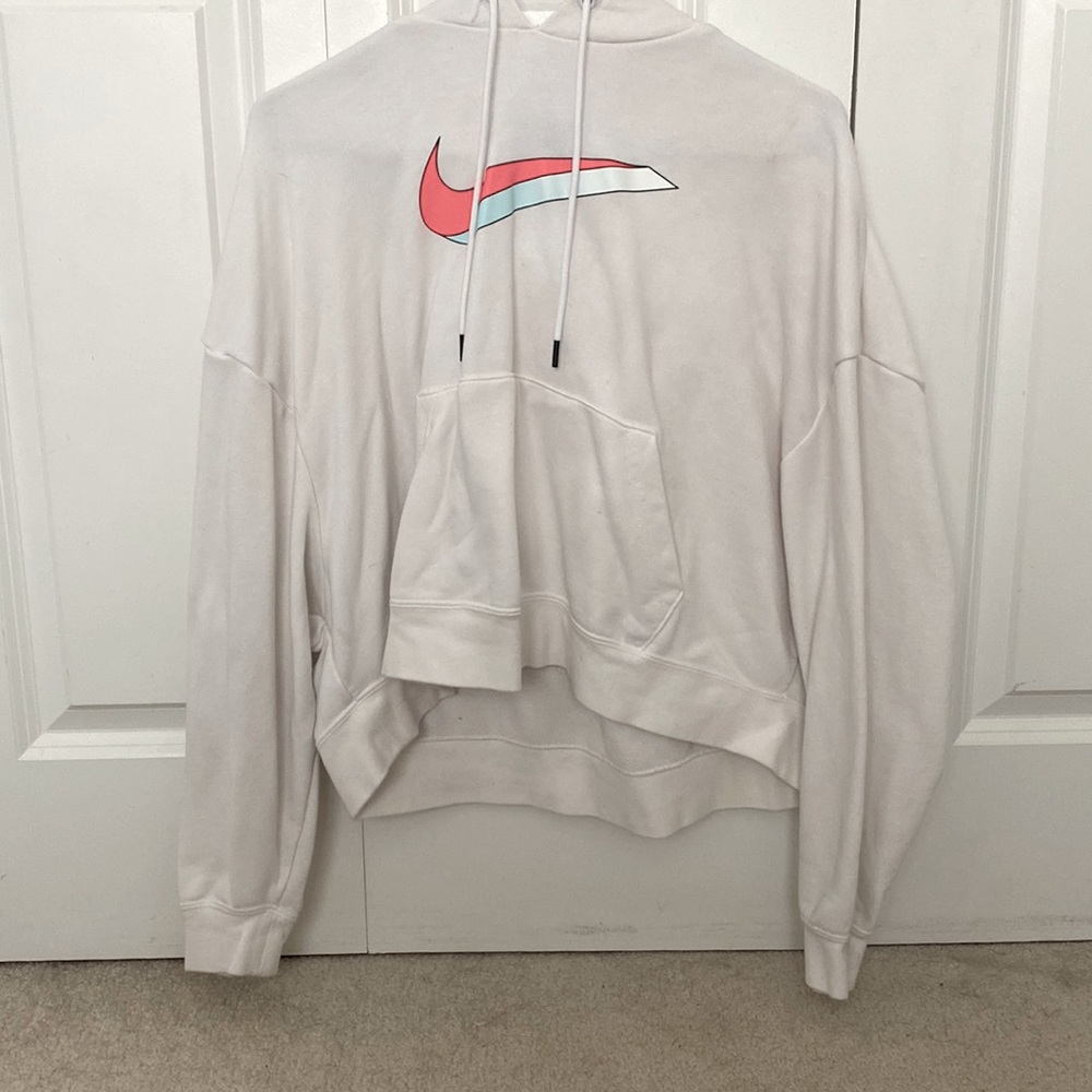 cropped nike sweatshirt